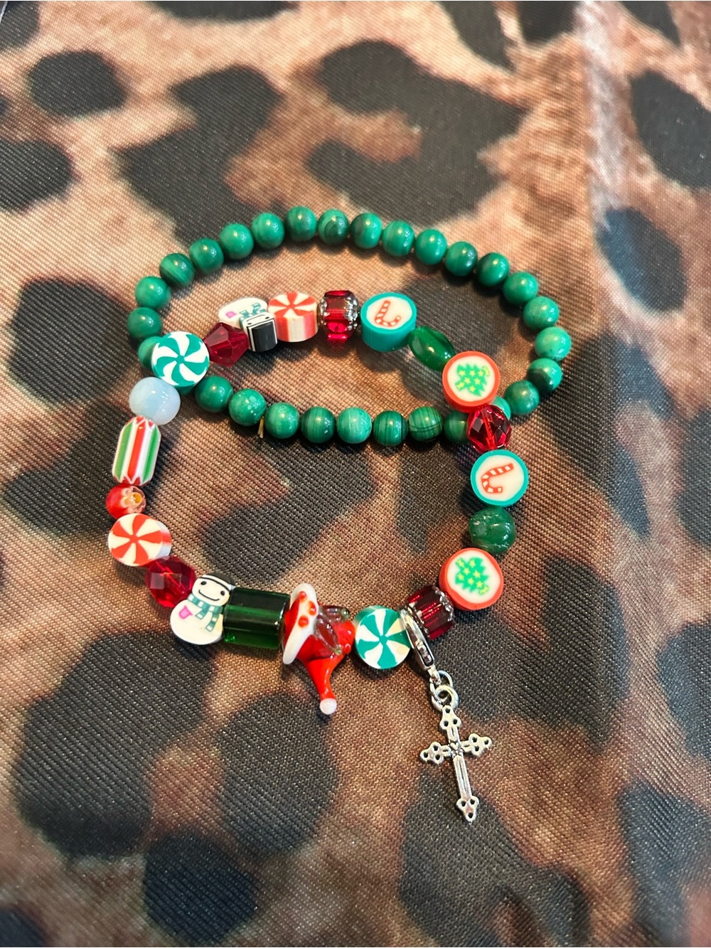 Holiday Green Beaded Kids Bracelet with Festive Charms